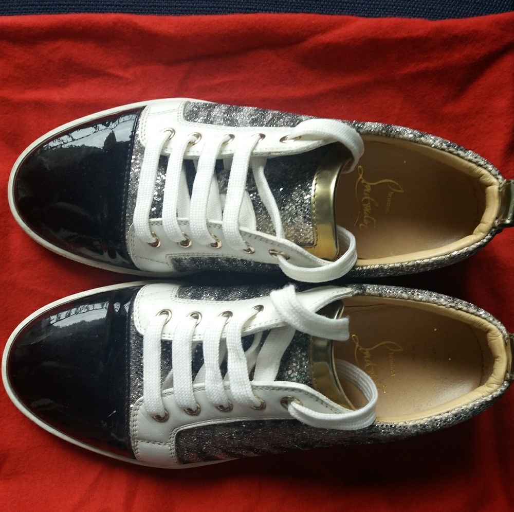 Authentic ChristianLouboutin Gondoliere Women Flat